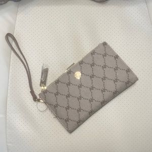 Brand new without tags Anne Klein wallet